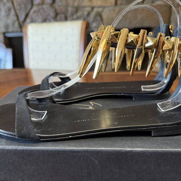 Gorgeous Sawtooth Giuseppe Zanotti Flat Thong Sandals 38.5 EUC - Picture 4 of 8